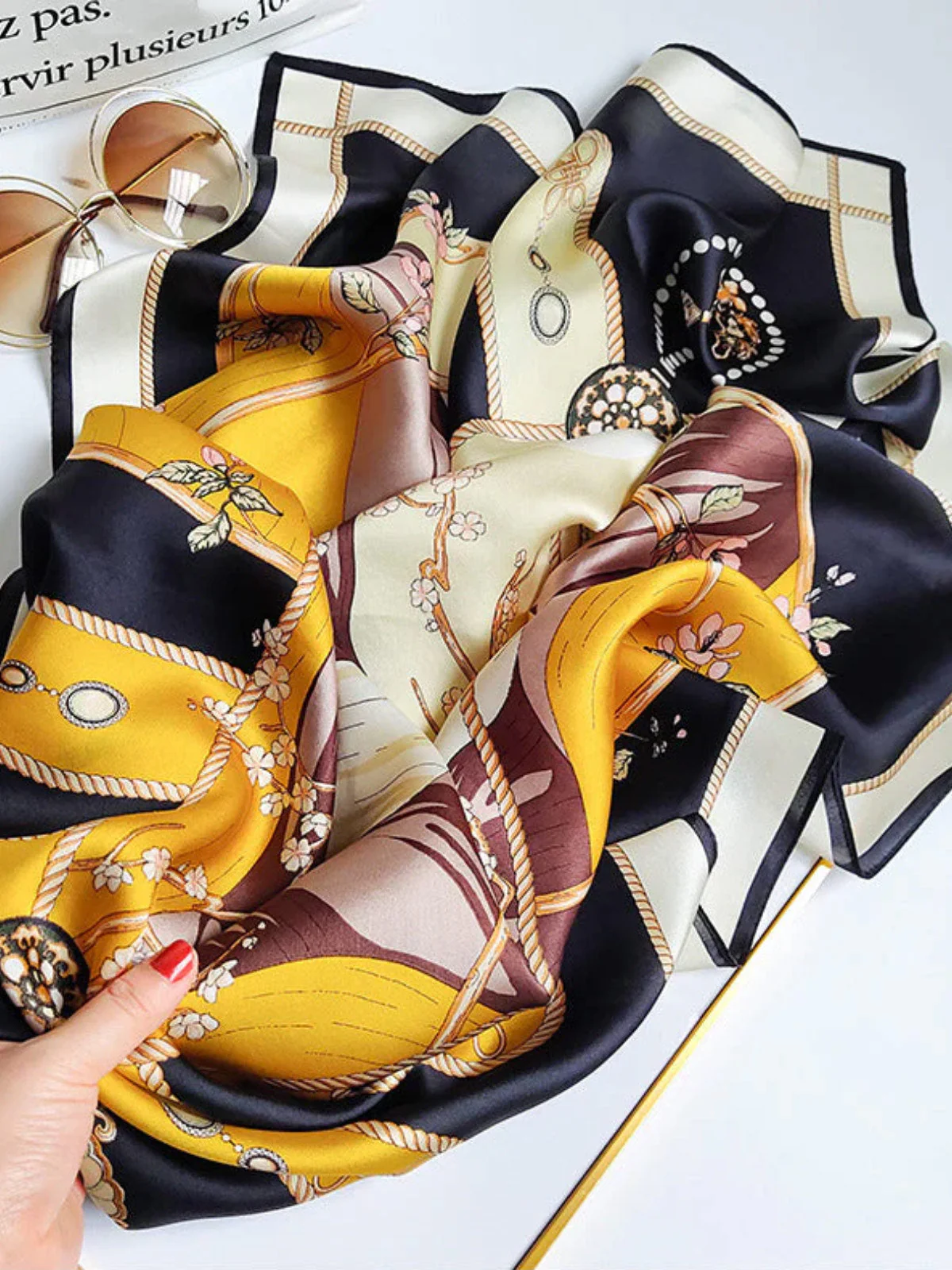 Foulard Châle Carré 100% Soie de Mûrier Imprimé 88*88cm - Image 41