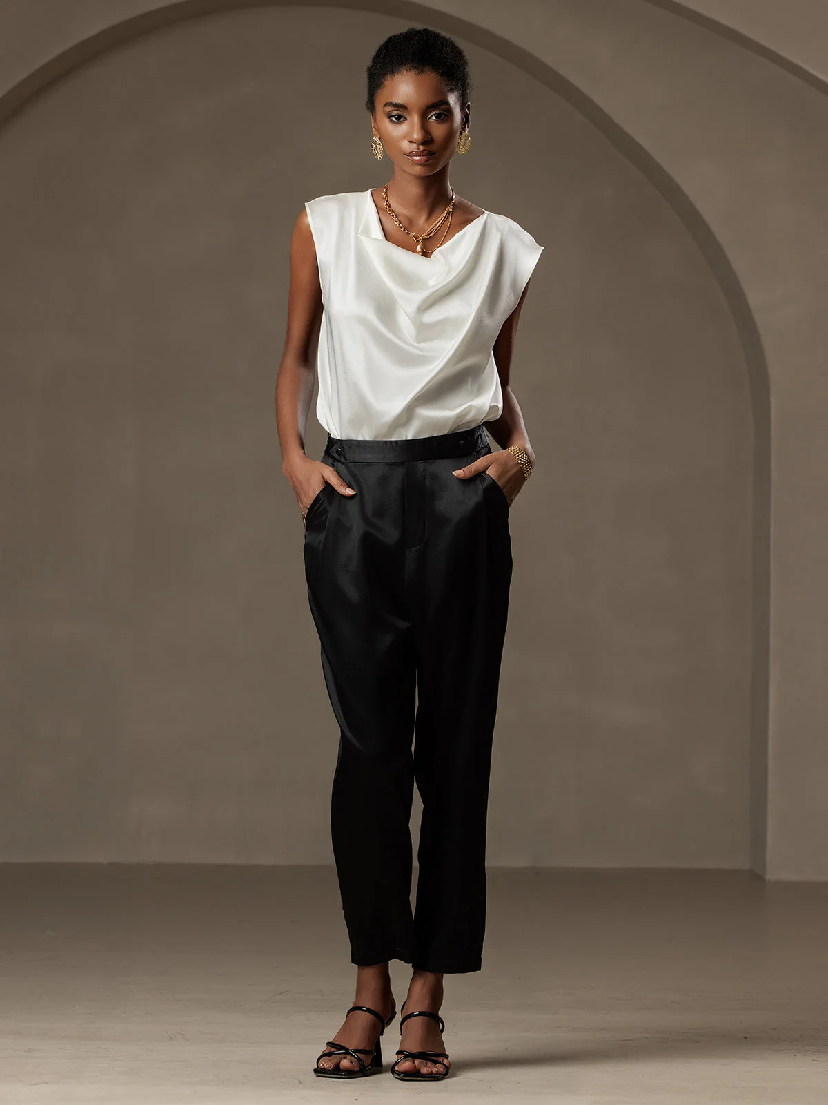 19Momme Pantalons en soie à la mode de style carotte - Image 12