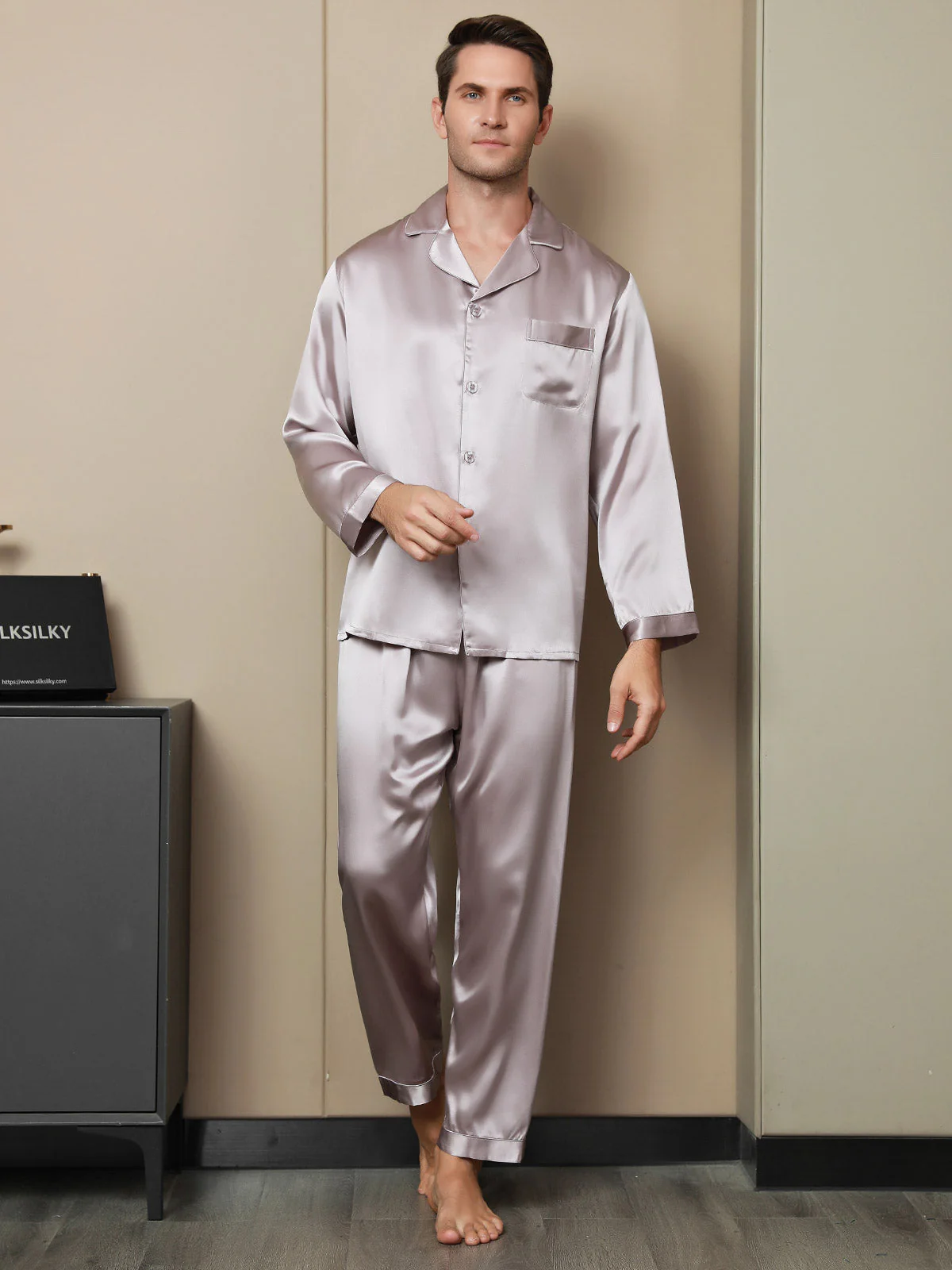Ensemble Pyjama Pour Homme En Pure Soie À Manches Longues Avec Col À Revers Et Boutonnage - Image 28