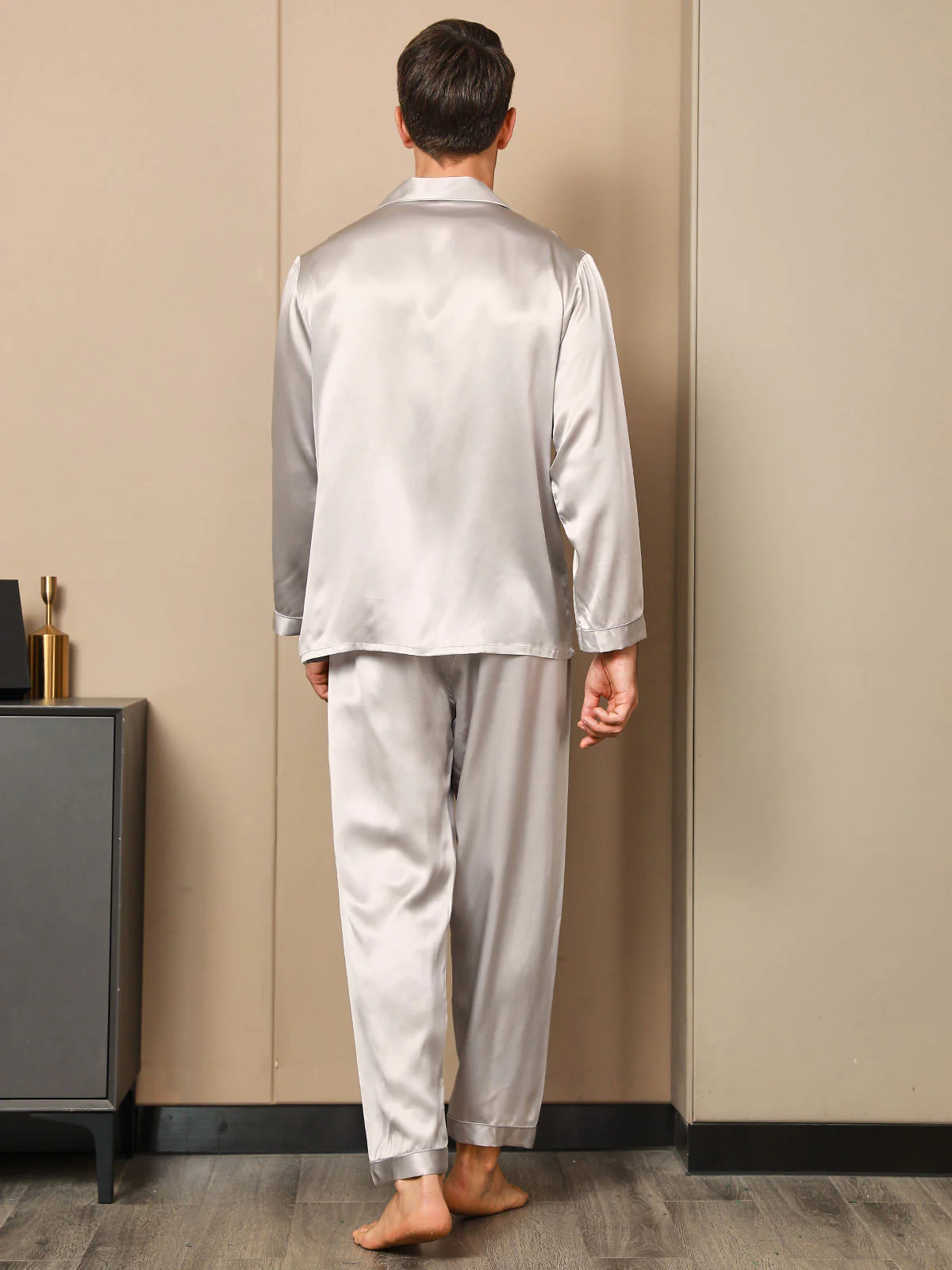Ensemble Pyjama Pour Homme En Pure Soie À Manches Longues Avec Col À Revers Et Boutonnage - Image 42