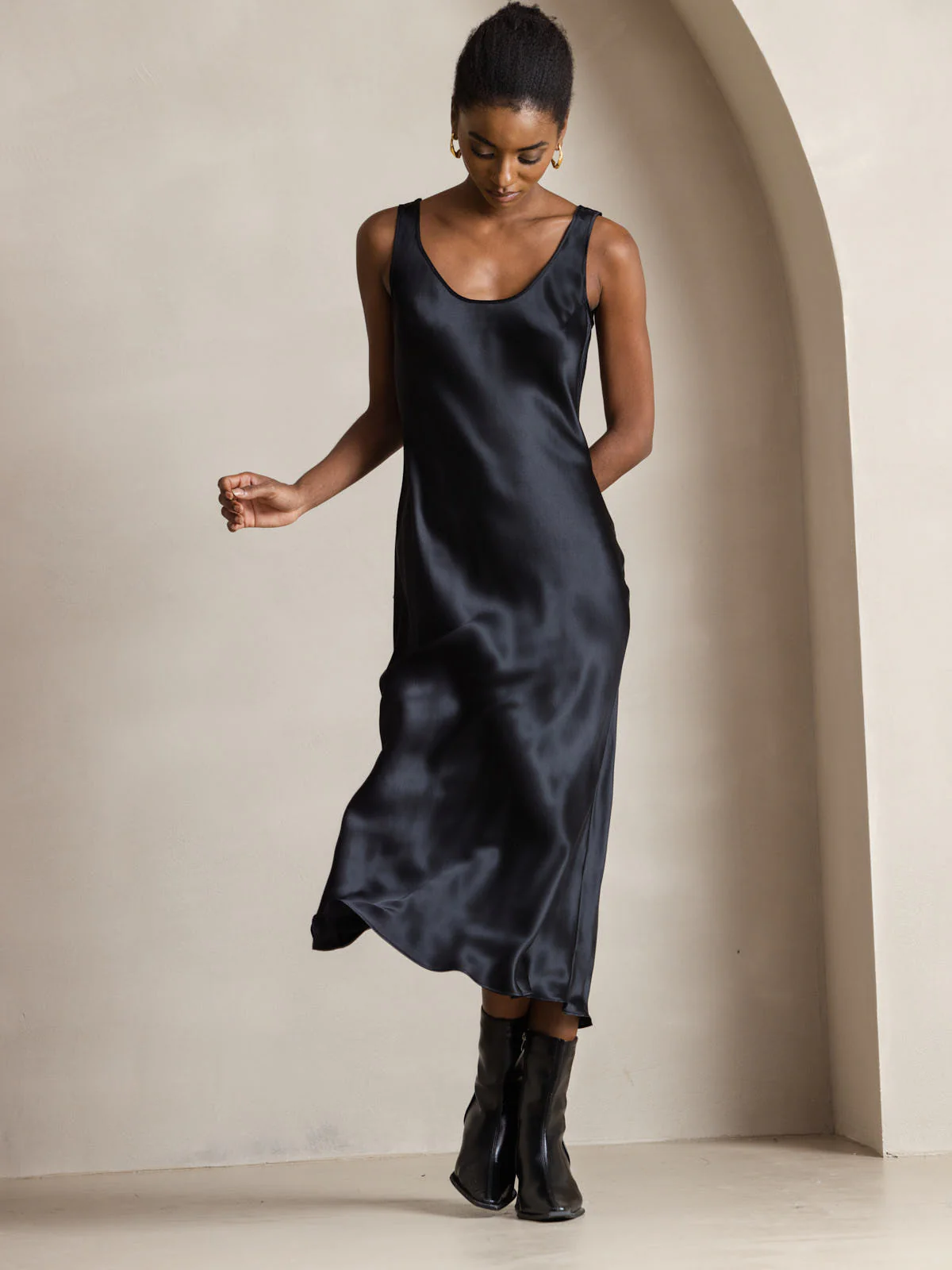 Pure Soie Sangle Larges Sans Manches Longue Robe - Image 4