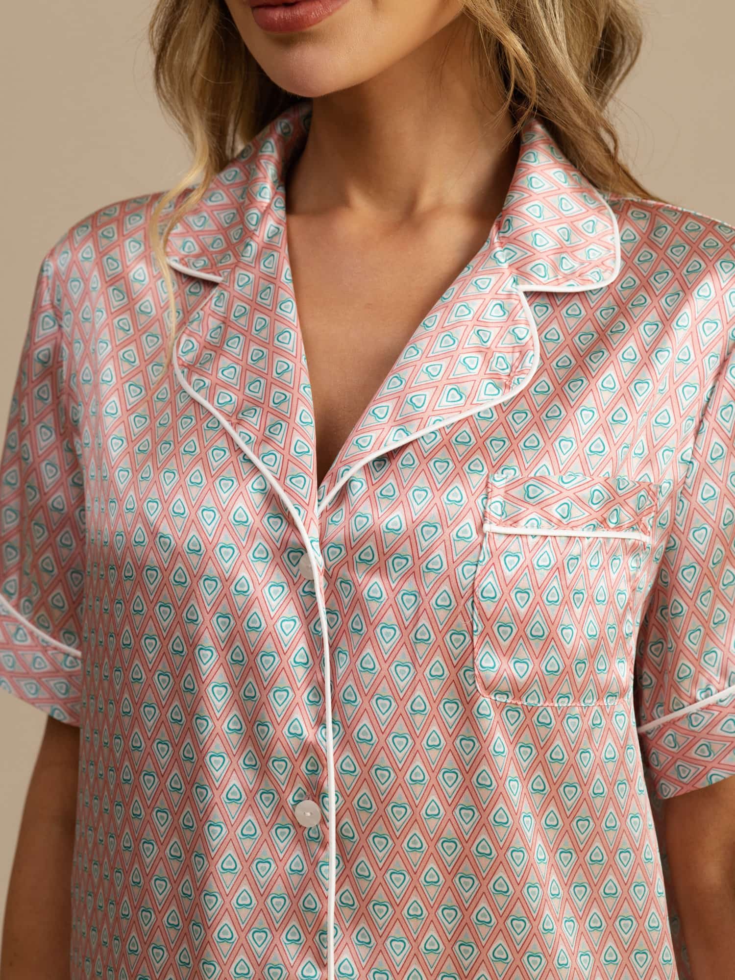 Ensemble De Pyjama En Soie Pure À Imprimé Géométrique À Manches Courtes À Revers Pour Femme Avec Pantalon - Image 9