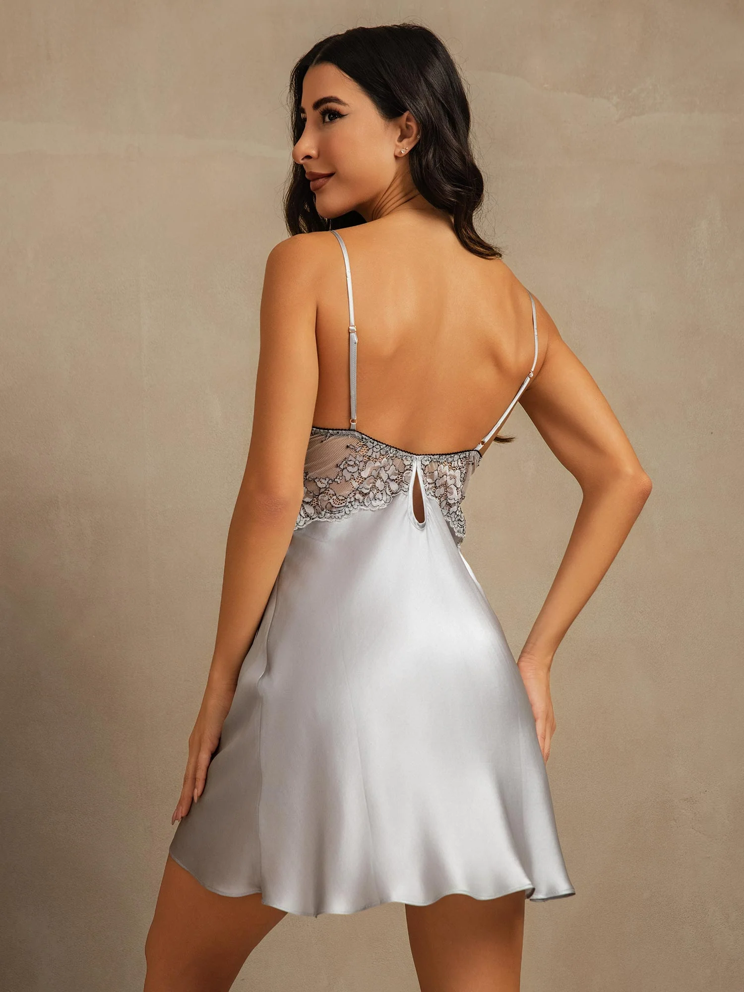 Robe de Nuit Sexy en Dentelle de Soie Pure - Image 17