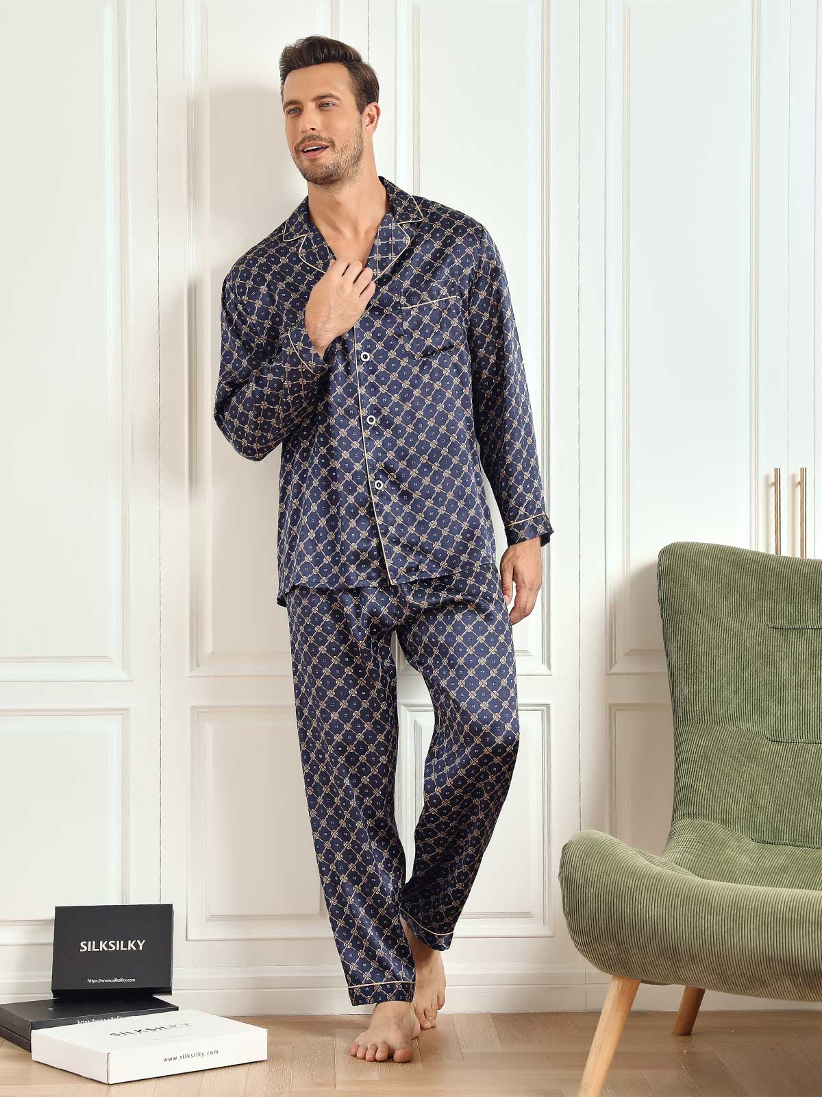 Ensemble De Pyjama Homme À Manches Longues En Soie Pure Avec Motif Chaîne Bleu Marine Et Pantalon - Image 5