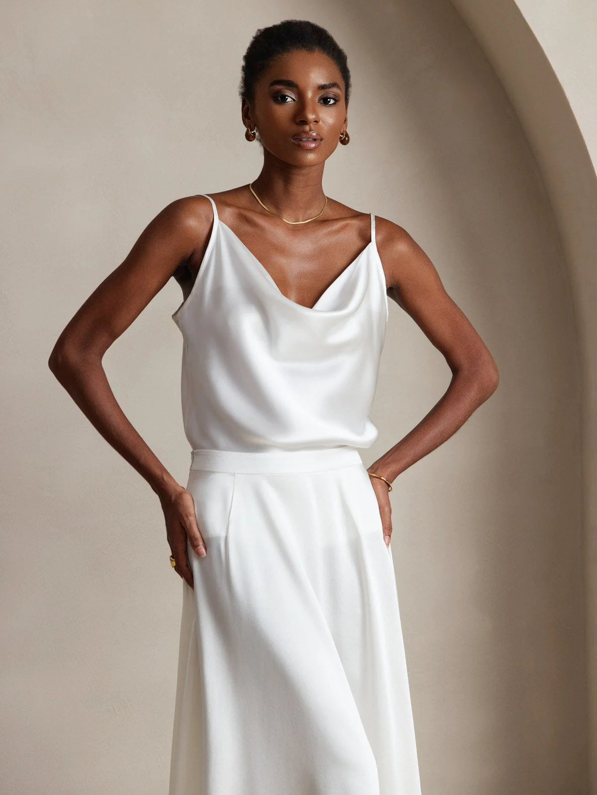 19Momme Soie Col Bénitier Bretelles Spaghetti Camisole Haut Débardeur - Image 4