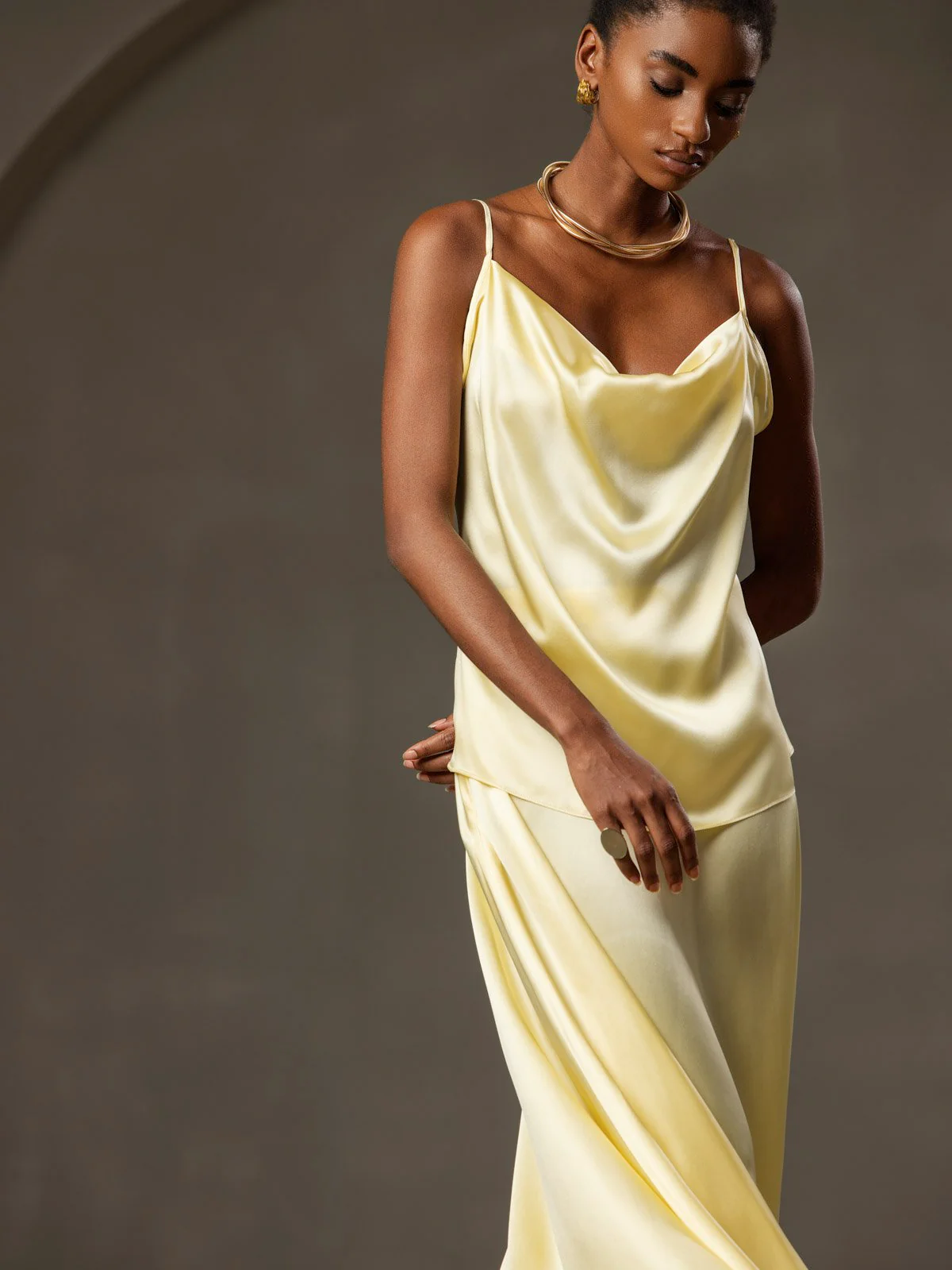 19Momme Soie Col Bénitier Bretelles Spaghetti Camisole Haut Débardeur - Image 62