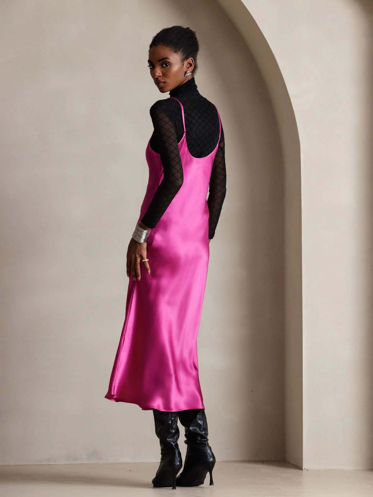 Robe Longue en Soie avec Bretelles Spaghetti - Image 82